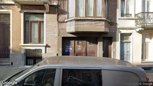 Apartments for rent in Brussels Schaarbeek - Photo from Google Street View