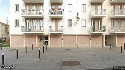 Rooms for rent in Nanterre - Photo from Google Street View