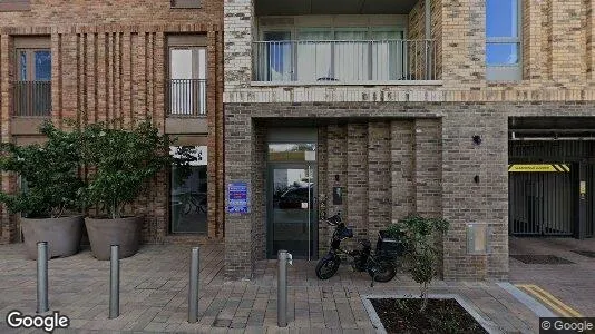 Rooms for rent in London N8 - Photo from Google Street View