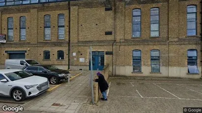 Apartments for rent in London E16 - Photo from Google Street View