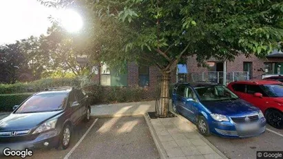 Rooms for rent in London NW9 - Photo from Google Street View