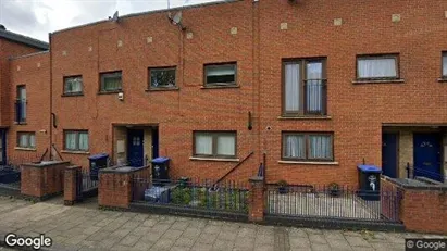 Apartments for rent in London NW9 - Photo from Google Street View