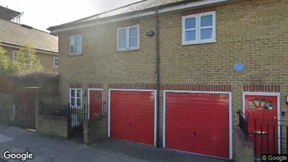 Rooms for rent in London E9 - Photo from Google Street View