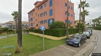 Apartments for rent in Fuengirola - Photo from Google Street View Apartments for rent in Fuengirola - Photo from Google Street View