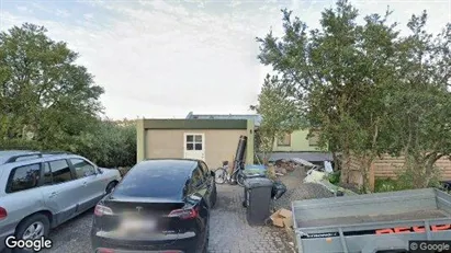 Apartments for rent in Reykjavík Breiðholt - Photo from Google Street View
