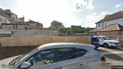 Rooms for rent in Feltham - Middlesex - Photo from Google Street View