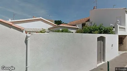 Apartments for rent in Les Sables-d'Olonne - Photo from Google Street View