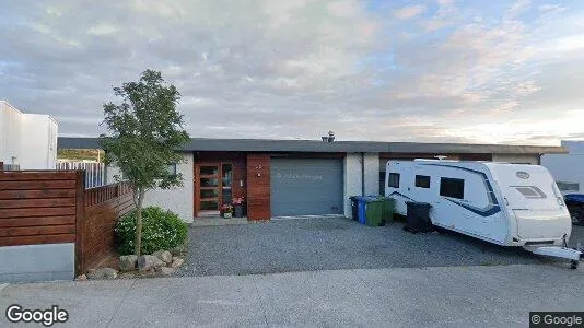 Apartments for rent in Reykjavík Grafarholt - Photo from Google Street View