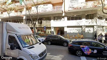 Apartments for rent in Barcelona Les Corts - Photo from Google Street View Apartments for rent in Barcelona Les Corts - Photo from Google Street View