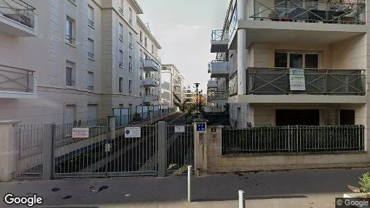 Apartments for rent in Carpentras - Photo from Google Street View