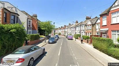 Rooms for rent in London NW2 - Photo from Google Street View