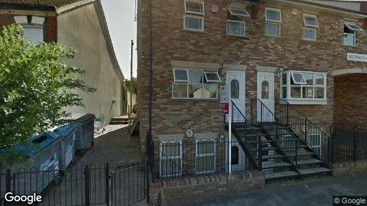 Apartments for rent in Dunstable - Bedfordshire - Photo from Google Street View