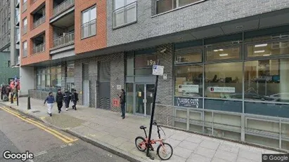Apartments for rent in London E1 - Photo from Google Street View