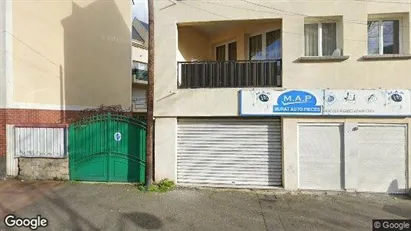 Apartments for rent in Senlis - Photo from Google Street View