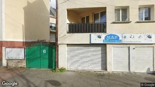 Apartments for rent in Senlis - Photo from Google Street View