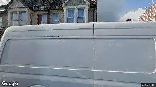 Apartments for rent in Croydon - Surrey - Photo from Google Street View
