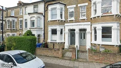 Apartments for rent in London SE5 - Photo from Google Street View