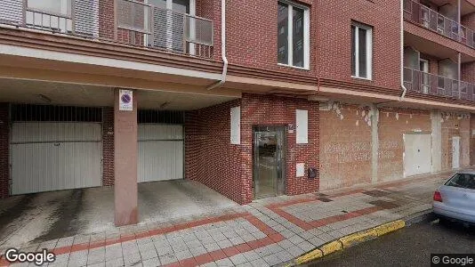 Apartments for rent in León - Photo from Google Street View