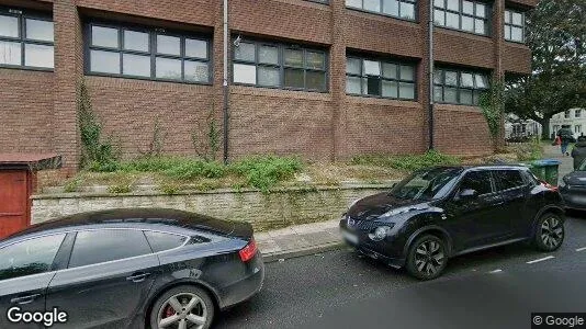 Apartments for rent in Aylesbury - Buckinghamshire - Photo from Google Street View
