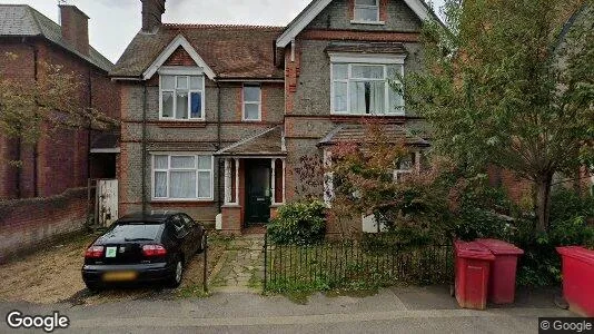 Apartments for rent in Reading - Berkshire - Photo from Google Street View