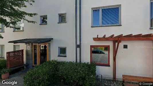 Apartments for rent in Stockholm West - Photo from Google Street View
