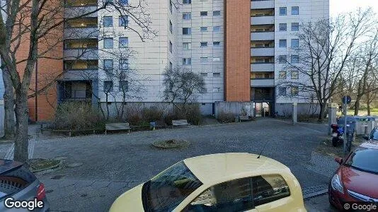 Apartments for rent in Berlin Steglitz-Zehlendorf - Photo from Google Street View