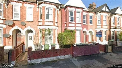 Apartments for rent in London N15 - Photo from Google Street View