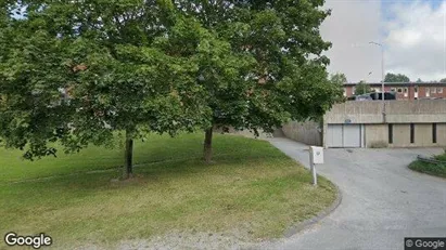 Apartments for rent in Salem - Photo from Google Street View