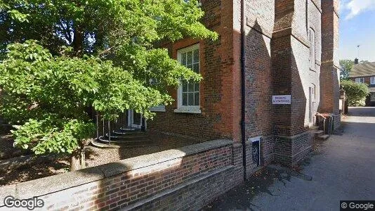 Apartments for rent in Dunstable - Bedfordshire - Photo from Google Street View
