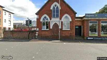 Apartments for rent in High Wycombe - Buckinghamshire - Photo from Google Street View