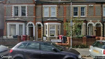 Apartments for rent in Reading - Berkshire - Photo from Google Street View