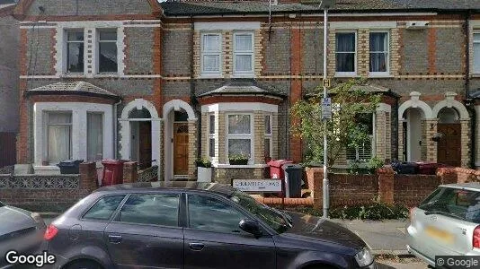 Apartments for rent in Reading - Berkshire - Photo from Google Street View