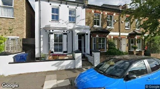 Apartments for rent in London W4 - Photo from Google Street View