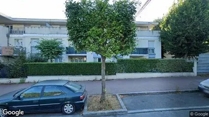 Apartments for rent in Évry - Photo from Google Street View