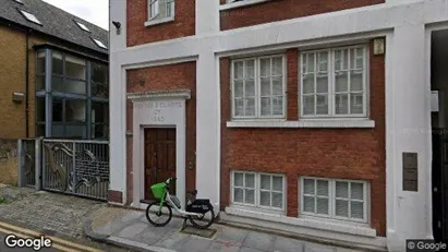 Apartments for rent in London E1 - Photo from Google Street View