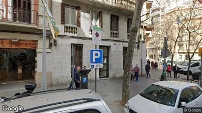 Apartments for rent in Barcelona Gràcia - Photo from Google Street View