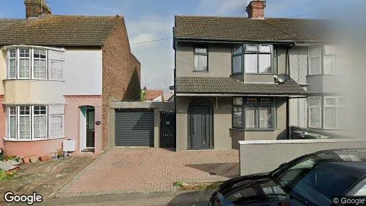 Apartments for rent in Luton - Bedfordshire - Photo from Google Street View