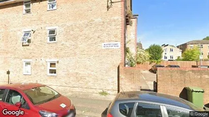 Apartments for rent in London SE5 - Photo from Google Street View