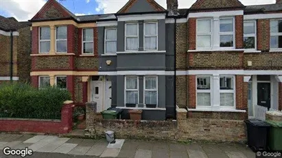 Apartments for rent in London SE4 - Photo from Google Street View