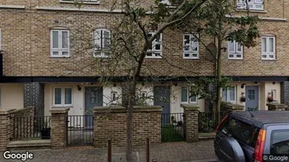 Apartments for rent in London N4 - Photo from Google Street View