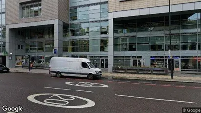 Apartments for rent in London E1 - Photo from Google Street View