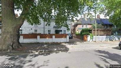 Apartments for rent in Reading - Berkshire - Photo from Google Street View