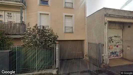 Apartments for rent in L'Haÿ-les-Roses - Photo from Google Street View
