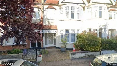 Apartments for rent in Westcliff-on-Sea - Essex - Photo from Google Street View