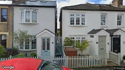 Apartments for rent in Teddington - Middlesex - Photo from Google Street View