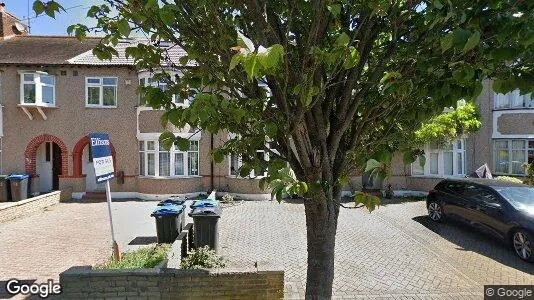 Apartments for rent in Morden - Surrey - Photo from Google Street View