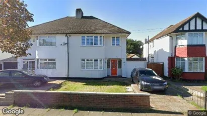 Apartments for rent in New Malden - Surrey - Photo from Google Street View