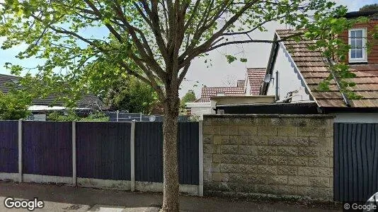 Apartments for rent in Sunbury-on-Thames - Middlesex - Photo from Google Street View