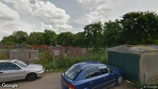 Apartments for rent in Aylesbury - Buckinghamshire - Photo from Google Street View
