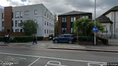 Apartments for rent in Reading - Berkshire - Photo from Google Street View